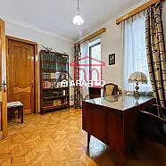 1800 ლარი ღამე, ბინა დღიურად