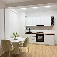 70 ლარი ღამე, ბინა დღიურად