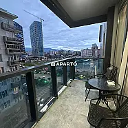 220 ლარი ღამე, ბინა დღიურად