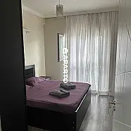 80 ლარი ღამე, ბინა დღიურად