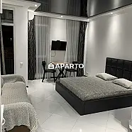 100 ლარი ღამე, ბინა დღიურად
