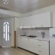 80 ლარი ღამე, ბინა დღიურად
