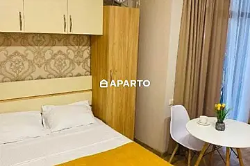 90 ლარი ღამე, ბინა დღიურად