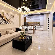50 ლარი ღამე, ბინა დღიურად