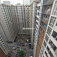 200 ლარი ღამე, ბინა დღიურად