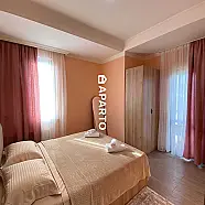 100 ლარი ღამე, ბინა დღიურად