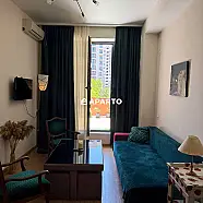 80 ლარი ღამე, ბინა დღიურად