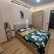 100 ლარი ღამე, ბინა დღიურად
