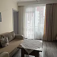 50 ლარი ღამე, ბინა დღიურად