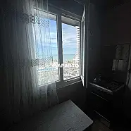 120 ლარი ღამე, ბინა დღიურად