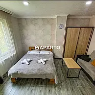 70 ლარი ღამე, ბინა დღიურად