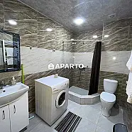 30 ლარი ღამე, ბინა დღიურად