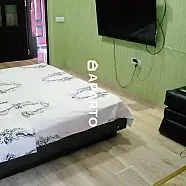 70 ლარი ღამე, ბინა დღიურად