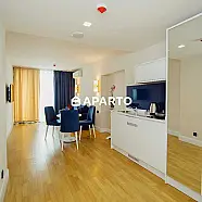 50 ლარი ღამე, ბინა დღიურად