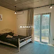70 ლარი ღამე, ბინა დღიურად