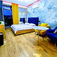 100 ლარი ღამე, ბინა დღიურად