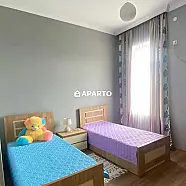 40 ლარი ღამე, ბინა დღიურად