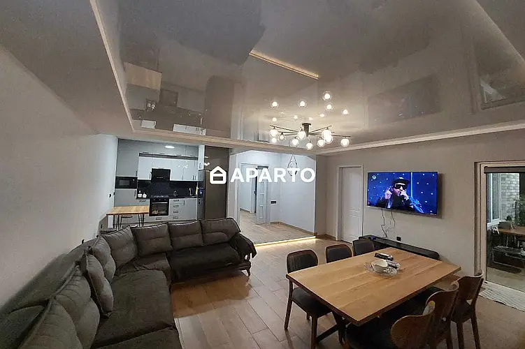 250 ლარი ღამე, ბინა დღიურად