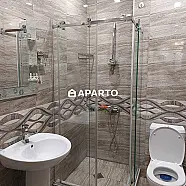 80 ლარი ღამე, ბინა დღიურად