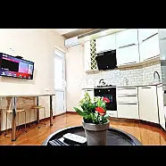 120 ლარი ღამე, ბინა დღიურად