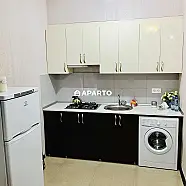 120 ლარი ღამე, ბინა დღიურად