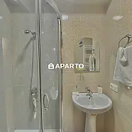 120 ლარი ღამე, ბინა დღიურად
