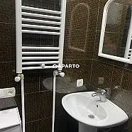 70 ლარი ღამე, ბინა დღიურად