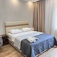 100 ლარი ღამე, ბინა დღიურად