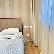 100 ლარი ღამე, ბინა დღიურად