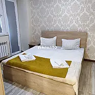 100 ლარი ღამე, ბინა დღიურად