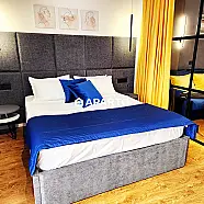 120 ლარი ღამე, ბინა დღიურად