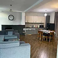 250 ლარი ღამე, ბინა დღიურად