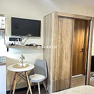 150 ლარი ღამე, ბინა დღიურად