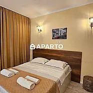 80 ლარი ღამე, ბინა დღიურად