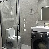 130 ლარი ღამე, ბინა დღიურად