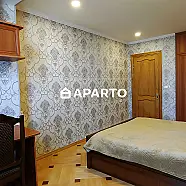 1750 ლარი ღამე, ბინა დღიურად