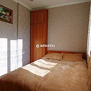 1750 ლარი ღამე, ბინა დღიურად