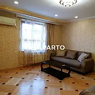 1750 ლარი ღამე, ბინა დღიურად