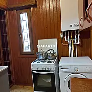 100 ლარი ღამე, ბინა დღიურად