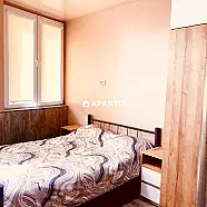 80 ლარი ღამე, ბინა დღიურად