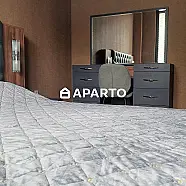 120 ლარი ღამე, ბინა დღიურად