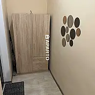 60 ლარი ღამე, ბინა დღიურად