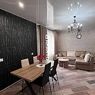 135 ლარი ღამე, ბინა დღიურად
