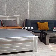 70 ლარი ღამე, ბინა დღიურად