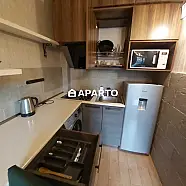 90 ლარი ღამე, ბინა დღიურად