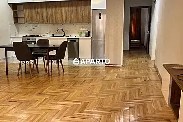 70 ლარი ღამე, ბინა დღიურად