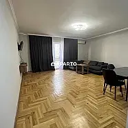 70 ლარი ღამე, ბინა დღიურად