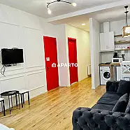 50 ლარი ღამე, ბინა დღიურად