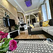 120 ლარი ღამე, ბინა დღიურად