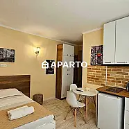 75 ლარი ღამე, ბინა დღიურად